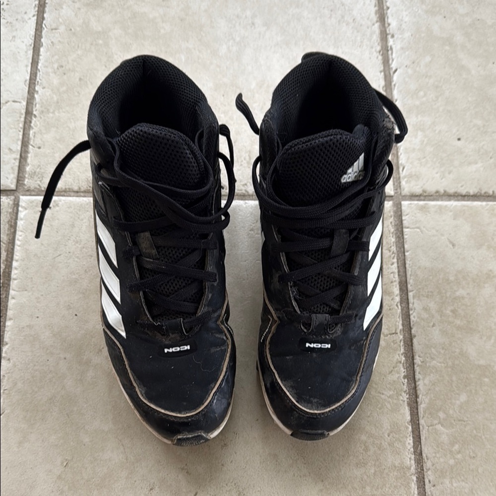 Adidas Black and White Boy Baseball Cleats
